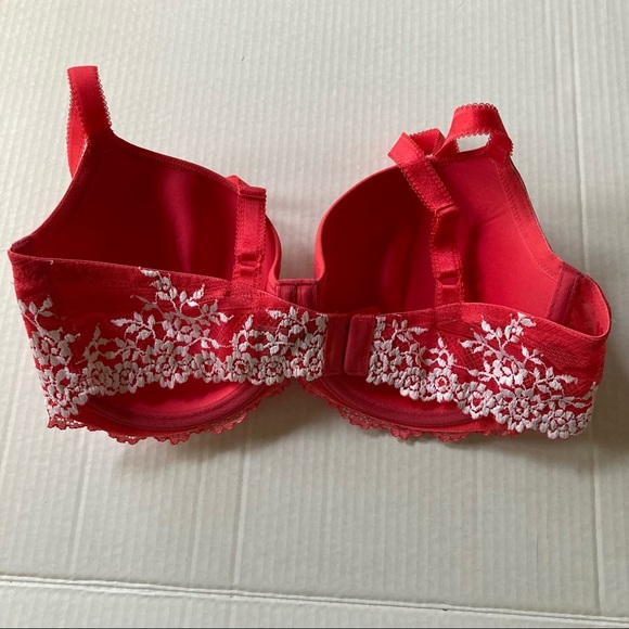 Wacoal Bra Size 36C Coral color - Picture 3 of 6